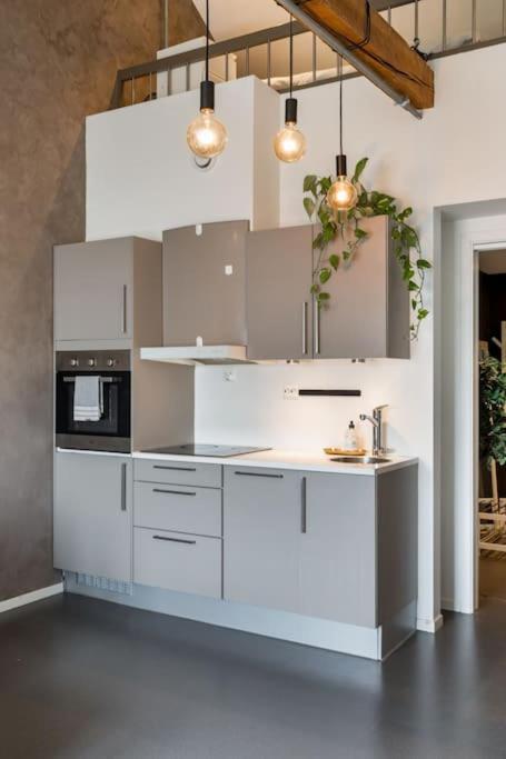 1-Roms Toppleilighet Pa Tangen/Bystranda Apartment Kristiansand Bagian luar foto